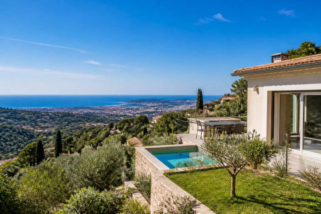 À louer maison Nice : trouvez votre futur logement près de Sospel et de la Riviera française